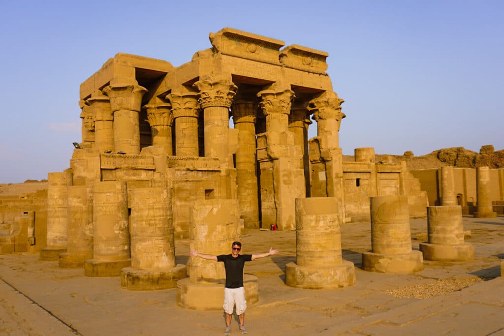 komombo temple